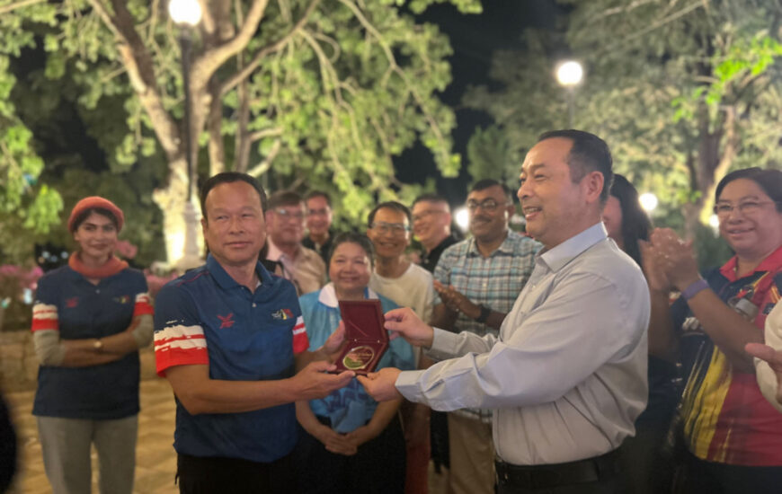 Dedication to Rowing: President Chen Chunxin Awards Admiral Chainarong Charoenruk with ARF Medal of Honor